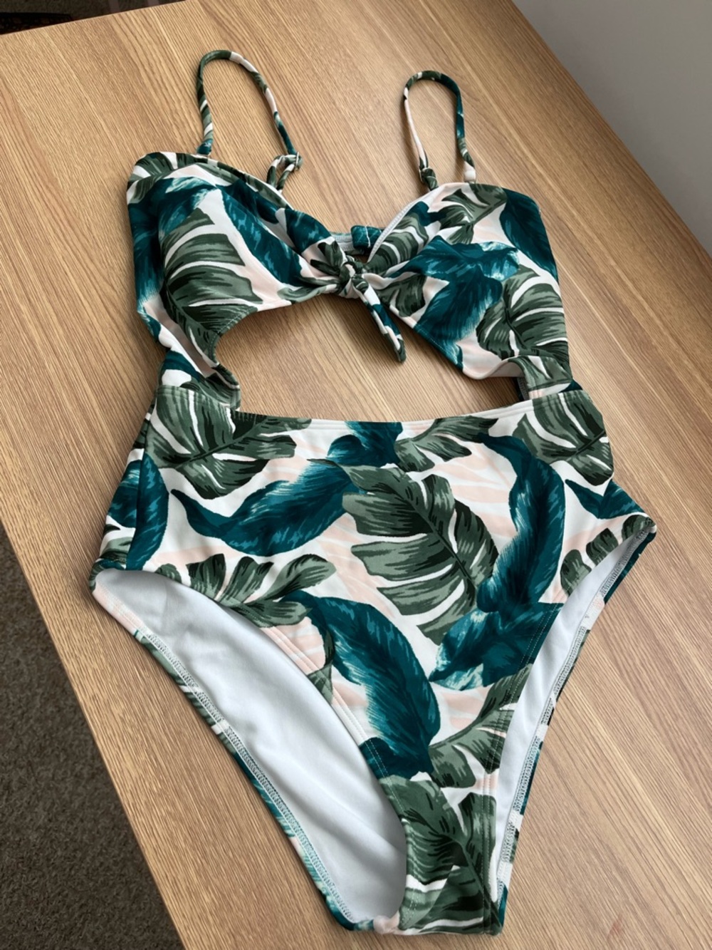 Hollister One Piece Swimsuit M Tropical Leaf Cutout High Leg Tie Front Green EUC